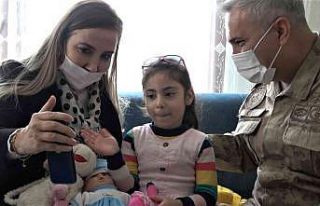 Elazığ depreminin simgesi ‘Yüsra Bebek’ büyüdü,...