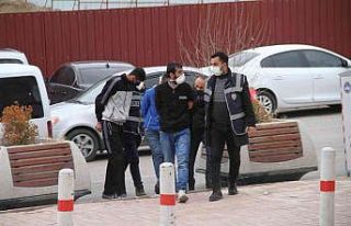 Elazığ’da bir iş yerinden 80 bin liralık malzeme...