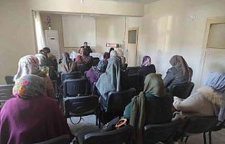 Elazığ’da "İslam’da aile ve kadın"...