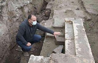 Elazığ’da kentsel dönüşüm kazılarında bulunan...
