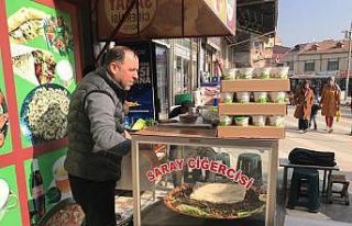 Elazığ’da yaptığı ciğere şehir dışından...