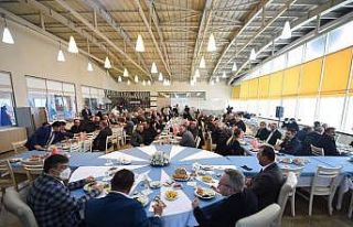 Emekliye ayrılan belediye personellerine teşekkür...