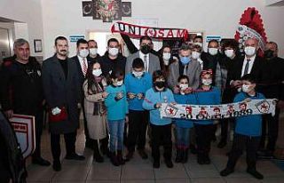 Emin Kar Kütüphanesi açıldı