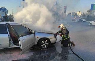 Emniyet kemeri takılı kaldı kendini son anda kurtardı
