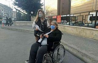 Engelli kadına önce kahvaltı hazırladılar ardından...