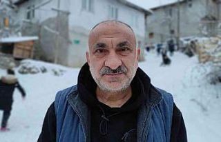 Engelli kız muhtarın yaptığı kızakla hayatında...