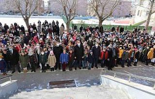 Erzincan’da 41 bin 517 öğrenci karne heyecanı...
