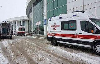 Erzincan’da 5 kişilik aile sobadan sızan karbonmonoksit...
