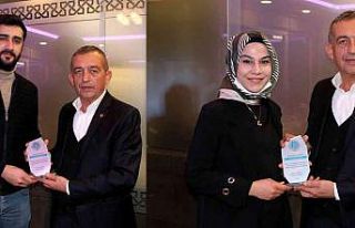 Erzincan’daki medya çalışanlarına plaket