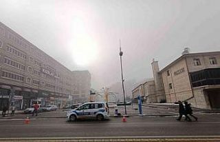 Erzurum’da yoğun sis görüş mesafesini düşürdü,...