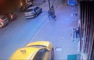 Esenyurt’ta genç kadına kapkaç şoku