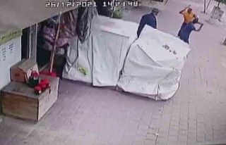 Eşine şiddet uygulayan kocaya linç girişimi görüntüleri...