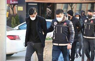 Eskişehir’e boya kovası içinde uyuşturucu madde...