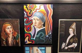 Fatih’te "Yazıdan Renge" sergisi açıldı