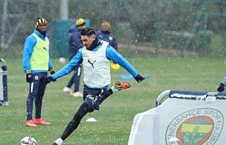 Fenerbahçe, Antalyaspor maçı hazırlıklarını...