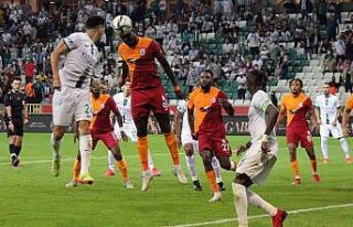 Galatasaray ikinci yarıya Giresunspor maçı ile...
