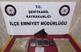 Gaziantep’te 618 gram bonzai ele geçirildi