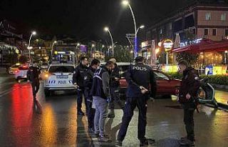 Gecenin sessizliğini silah sesleri bozdu...Husumetli...