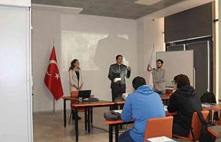 Genç Ofiste girişimcilik eğitimi