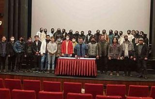Genç sinemacılar bu atölyede yetişiyor
