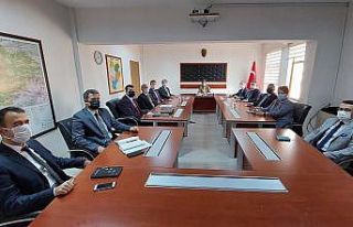 Genel Sekreter Bayrakçı senenin ilk toplantısını...