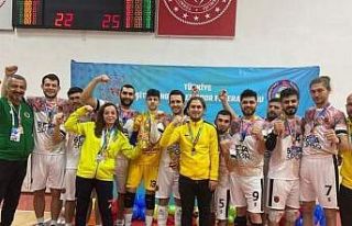 Gölcük İşitme Engelliler Erkekler Voleybol Takımı,...