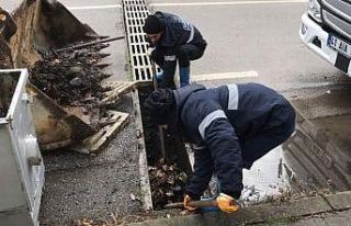 Gölcük’te mazgallar ve yollar periyodik olarak...