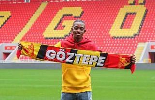 Göztepe, Moubandje’yi kiraladı