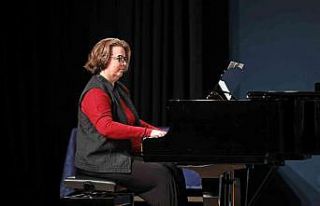 Grammy ödüllü sanatçı öğrencilerle buluştu