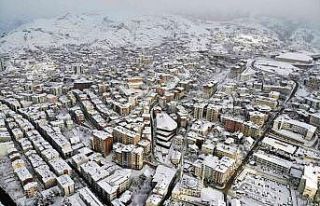 Gümüşhane’de karla gelen güzellik