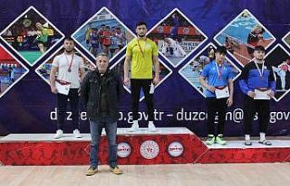 Güreş Grup Müsabakaları Sona Erdi