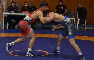 Güreşçiler Ordu’da mindere çıktı