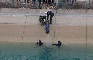 Güvenlik görevlilerinden kaçarken, kanala düşerek...