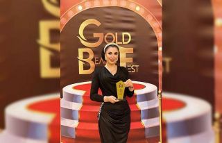 Güzellik koçu Özkaya, Diyarbakır’da güzelliğe...