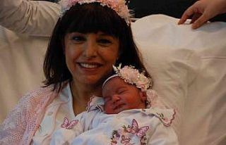 Hamileyken kanser oldu, kızı Öykü’yü sağlıkla...