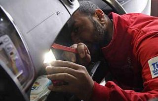 Hava yastığı yerinden çıkanlar pes dedirtti