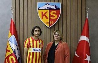 Hayrullah Erkip imzayı attı