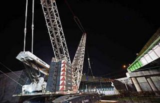 Her biri 130 ton ağırlığında, Bursa’da dev...