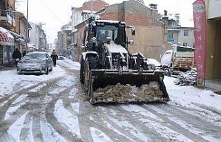 Hisarcık Belediyesi’nden karla mücadele seferberliği