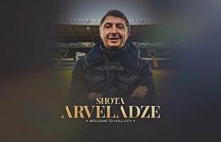Hull City, takımın başına Shota Arveladze’yi...