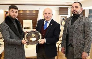 Hurdacılar Sitesi Derneğinden Başkan Sekmen’e...
