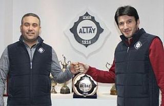 İbrahim Akın’dan Altay yönetimine sitem dolu...