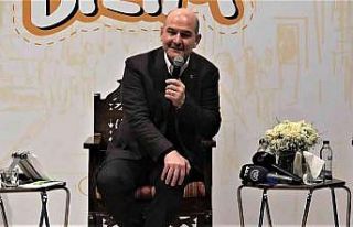 İçişleri Bakanı Soylu, Nusaybin’de gençlerle...