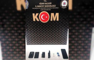 Iğdır’da kulaklık ve kameralı sistem kurarak...