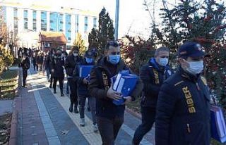 İnternet dolandırıcılarına 10 ilde eşzamanlı...