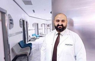 ’’İpli skolyoz tedavisinde ilk gerdirmede eğriliğin...