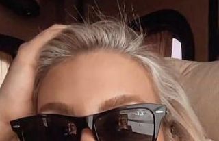 İrem Derici, yoğun kar yağışı yüzünden mahsur...