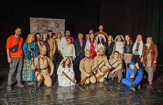 “İşgalden Zafere Osmaniye” tiyatro oyunu sahnelendi