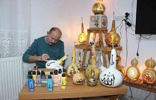 İşitme engelli adamın internetten bakarak öğrendiği...