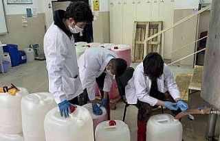 Isparta’da meslek lisesi fabrika gibi çalışıyor